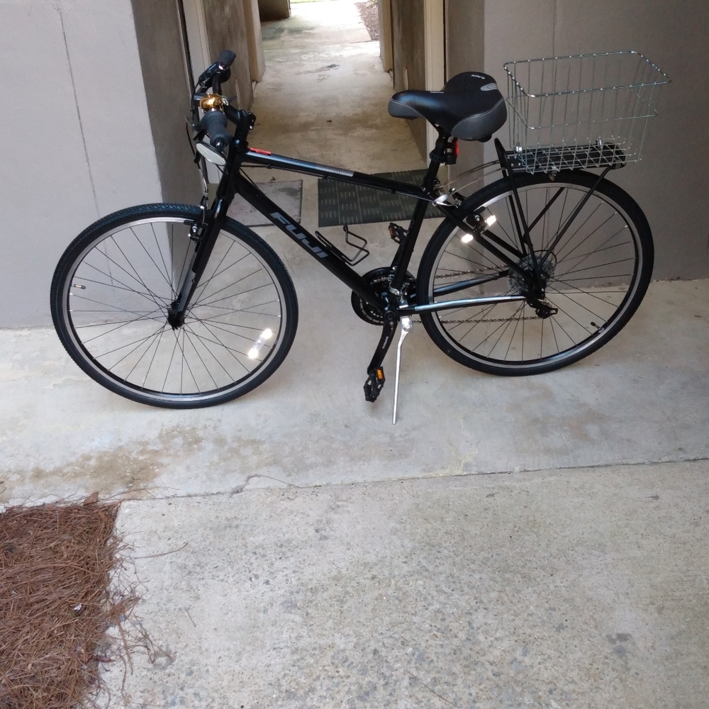 Fuji 21 speed hybrid bike